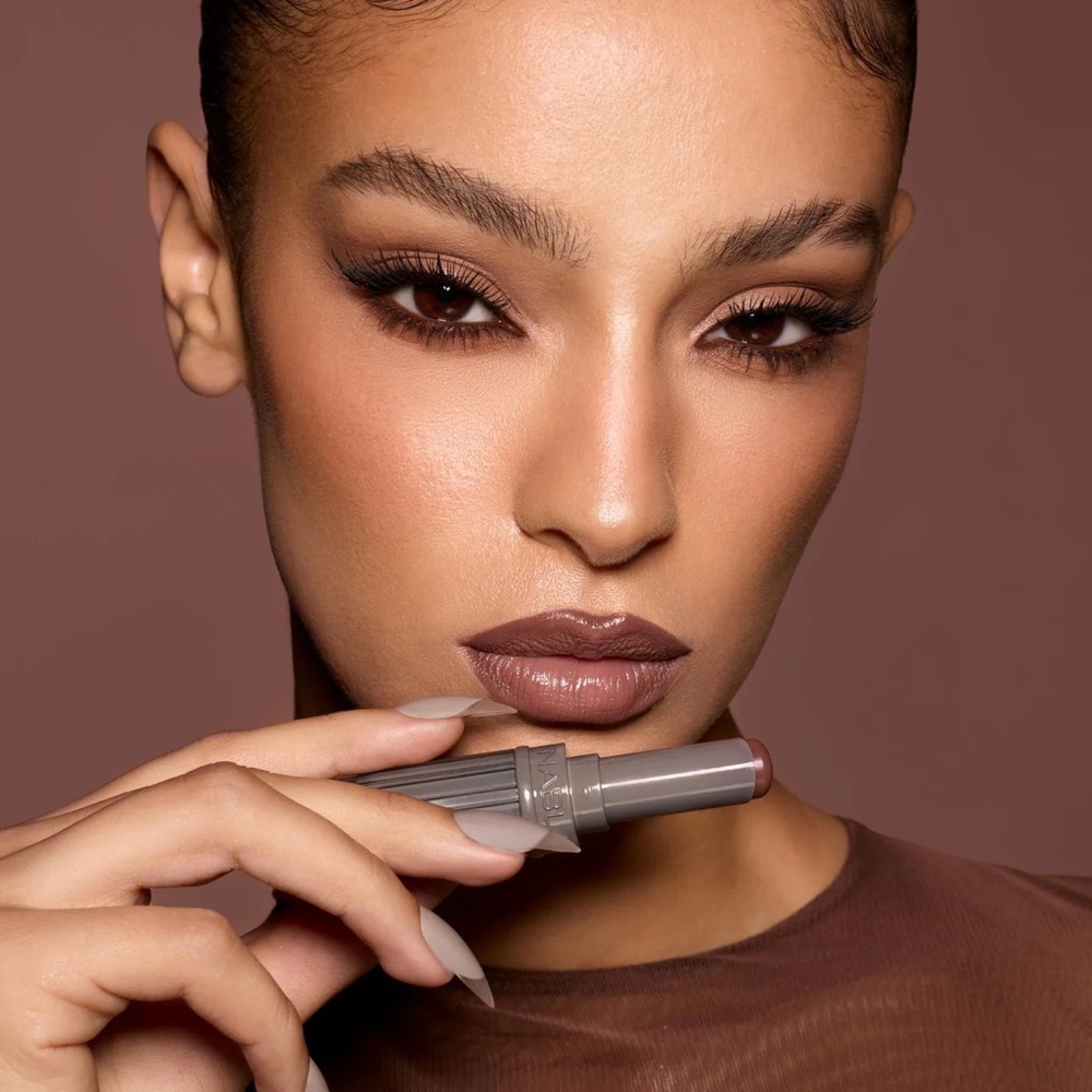 Nabla Cosmetics Beyond Jelly Lipstick - Nabla X MrDaniel in Stage - Picture 6 of 6